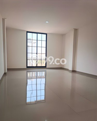Unit Ruko Disewa Lokasi Pantai Indah Kapuk 2, Jakarta Utara Spesifikasi Luas Bangunan 202m2 Unit Ruko Disewa Lokasi Pantai Indah Kapuk 2, Jakarta Utara Spesifikasi Luas Bangunan 202m2