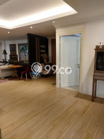 Rumah Luxury Modern Tanpa Renovasi di Senayan Jakarta Selatan Rumah Luxury Modern Tanpa Renovasi di Senayan Jakarta Selatan