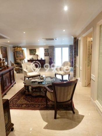 Rumah Luxury Modern Tanpa Renovasi di Senayan Jakarta Selatan Rumah Luxury Modern Tanpa Renovasi di Senayan Jakarta Selatan
