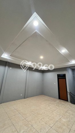 Kantor Dijual di Cirebon LT 6540m2 & LB 315m2 Lokasi Terbaik! Kantor Dijual di Cirebon LT 6540m2 & LB 315m2 Lokasi Terbaik!