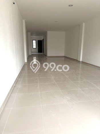 Ruko Dijual di Jakarta Utara LT 90m2 & LB 270m2 Lokasi Terbaik! Ruko Dijual di Jakarta Utara LT 90m2 & LB 270m2 Lokasi Terbaik!