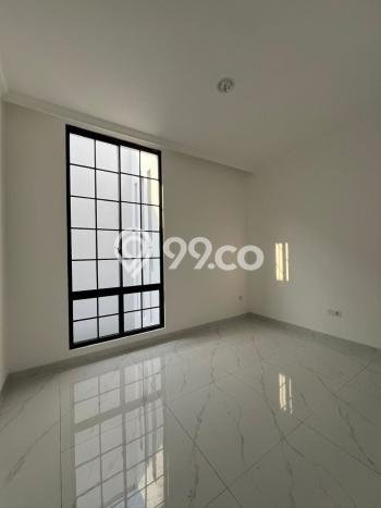 Ready to Use! Luxury House LT 150m2 Desain Modern di Pantai Indah Kapuk 2 Ready to Use! Luxury House LT 150m2 Desain Modern di Pantai Indah Kapuk 2