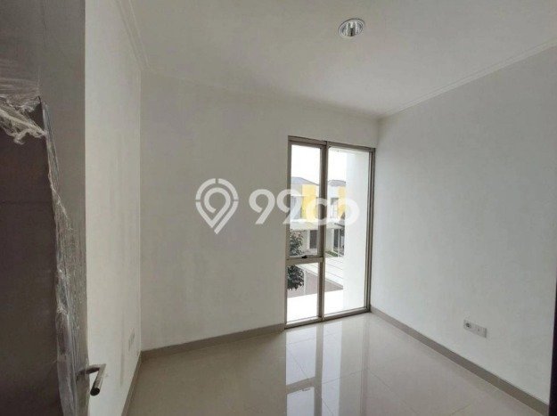 Rumah Luas Asri 2 KT Siap Pakai di Pantai Indah Kapuk 2 Jakarta Utara Rumah Luas Asri 2 KT Siap Pakai di Pantai Indah Kapuk 2 Jakarta Utara