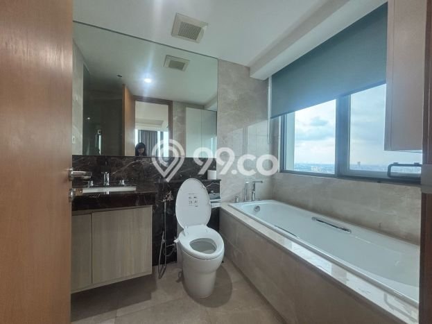 Apartemen Sewa 3 Kamar Murah Siap Huni di Tangerang, Luas 149m2 Apartemen Sewa 3 Kamar Murah Siap Huni di Tangerang, Luas 149m2