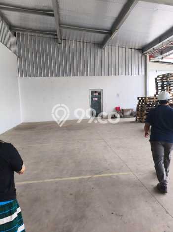 Gudang untuk Disewa di Pusat Tangerang Luas Bangunan 2085m2 Gudang untuk Disewa di Pusat Tangerang Luas Bangunan 2085m2