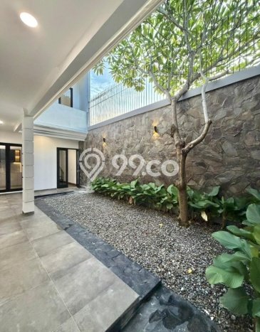 Rumah Luxury Modern Siap Huni di BSD Puspita Loka Tangerang Rumah Luxury Modern Siap Huni di BSD Puspita Loka Tangerang