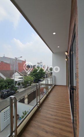 Jual Rumah Luas Elegan Dengan View Eksklusif di BSD Nusaloka, Tangerang Jual Rumah Luas Elegan Dengan View Eksklusif di BSD Nusaloka, Tangerang