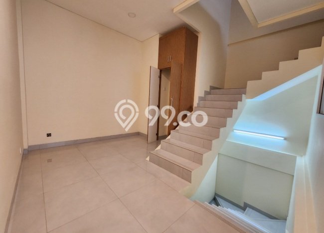 Ruko Bagus Dijual LB 150m2 Lokasi Strategis Tangerang Area Cocok untuk Bisnis Ruko Bagus Dijual LB 150m2 Lokasi Strategis Tangerang Area Cocok untuk Bisnis