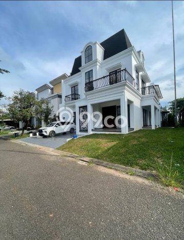 Rumah Mewah LB 352m2 Siap Pakai Desain Elegan di BSD The Icon, Tangerang Rumah Mewah LB 352m2 Siap Pakai Desain Elegan di BSD The Icon, Tangerang