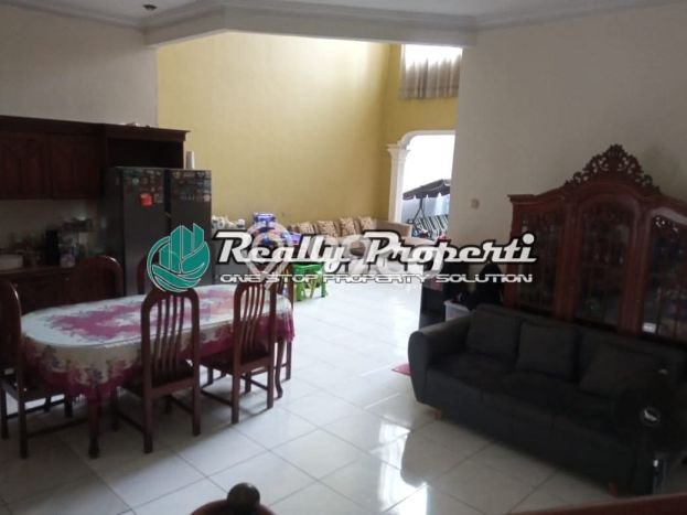 Hunian Elit LB 300m2 Siap Huni Desain Elegan di Pondok Gede, Bekasi Hunian Elit LB 300m2 Siap Huni Desain Elegan di Pondok Gede, Bekasi