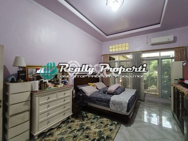 Dijual Rumah Mewah Elegan Dengan View Cantik di Jatiwaringin, Bekasi Dijual Rumah Mewah Elegan Dengan View Cantik di Jatiwaringin, Bekasi