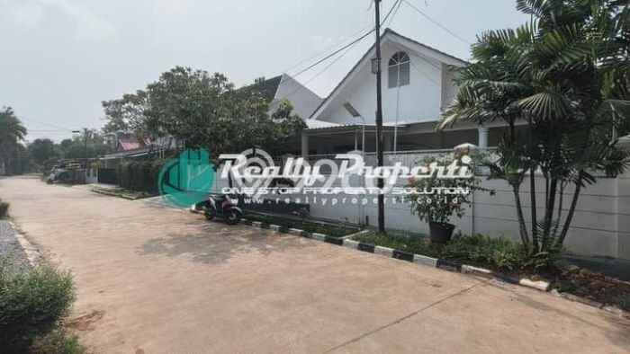 Dijual Rumah Luas Megah Dengan View Cantik di Jatiwaringin, Jakarta Timur Dijual Rumah Luas Megah Dengan View Cantik di Jatiwaringin, Jakarta Timur