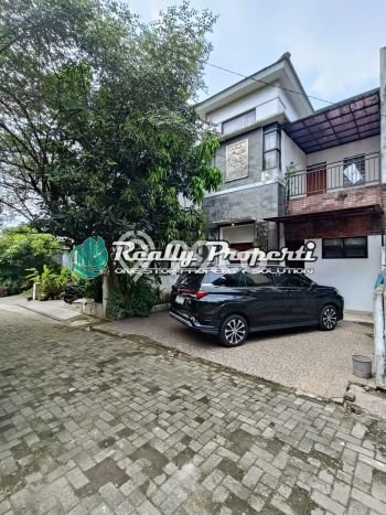 Rumah Minimalis 4 KT di Jatimelati Bekasi Semi Furnished Rumah Minimalis 4 KT di Jatimelati Bekasi Semi Furnished