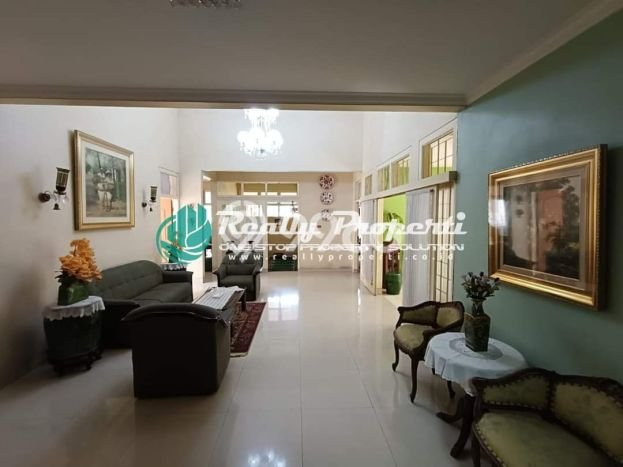 Disewakan Rumah Murah di Jatiwaringin Bekasi Punya 4 KT Disewakan Rumah Murah di Jatiwaringin Bekasi Punya 4 KT
