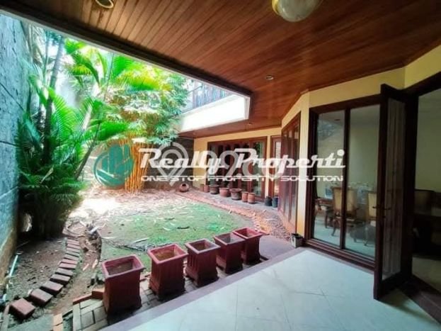 Hot Offer Hunian Mewah Ideal dan Luas di Duren Sawit, Jakarta Timur Hot Offer Hunian Mewah Ideal dan Luas di Duren Sawit, Jakarta Timur