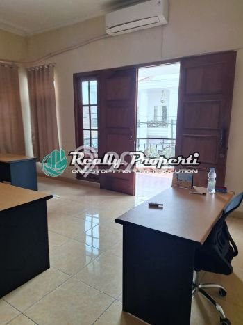Siap Huni Hunian Elit 6 Kamar di Pasar Minggu Dekat ke Mana Pun Siap Huni Hunian Elit 6 Kamar di Pasar Minggu Dekat ke Mana Pun