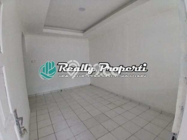 Dijual Hunian Rumah Terawat 3 Kamar di Margahayu, Bekasi Dijual Hunian Rumah Terawat 3 Kamar di Margahayu, Bekasi
