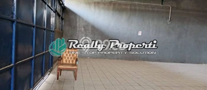 Komersial untuk Disewa di Pusat Bekasi Luas Bangunan 460m2 Komersial untuk Disewa di Pusat Bekasi Luas Bangunan 460m2