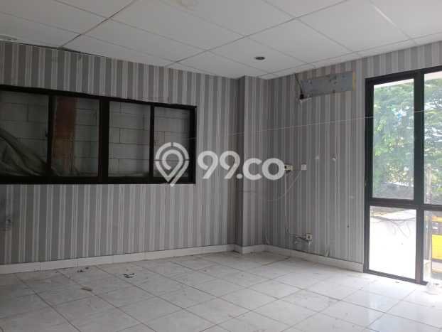 FOR SALE! Ruko di Jatinegara Jakarta Timur, LT 602m2, LB 1200m2 FOR SALE! Ruko di Jatinegara Jakarta Timur, LT 602m2, LB 1200m2
