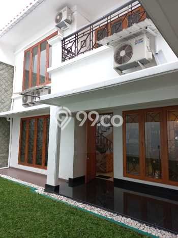 Rumah Disewakan Surabaya LT 375m2 LB 340m2 Area Pakuwon Indah Rumah Disewakan Surabaya LT 375m2 LB 340m2 Area Pakuwon Indah