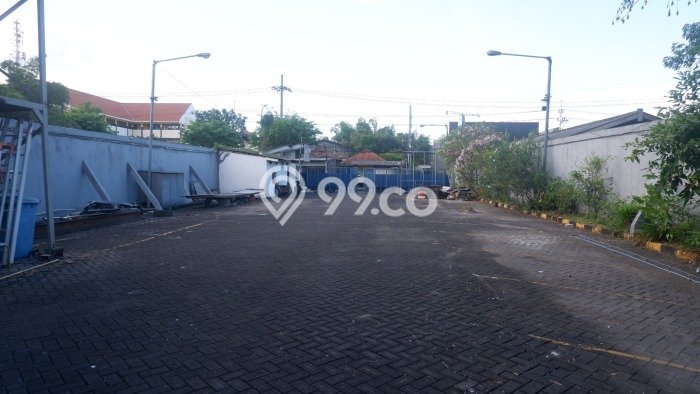 Komersial Dijual di Wiyung Surabaya dengan LB 1000m2 Komersial Dijual di Wiyung Surabaya dengan LB 1000m2