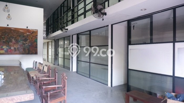Komersial Dijual di Wiyung Surabaya dengan LB 1000m2 Komersial Dijual di Wiyung Surabaya dengan LB 1000m2