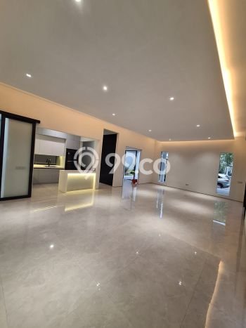 Siap Huni Rumah Mewah 4 Kamar di Wiyung Dekat ke Mana Pun Siap Huni Rumah Mewah 4 Kamar di Wiyung Dekat ke Mana Pun