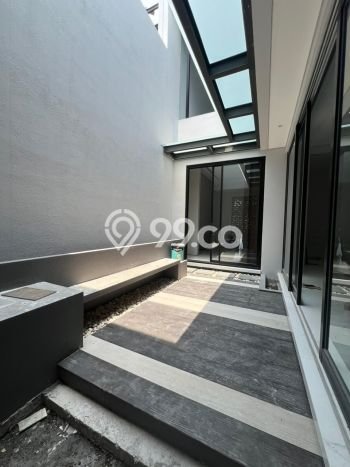 For Sale! Premium House LT 200m2 Desain Modern di Citraland For Sale! Premium House LT 200m2 Desain Modern di Citraland