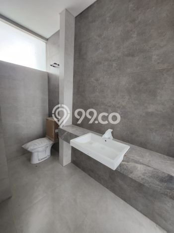 For Sale! Premium House LT 200m2 Desain Modern di Citraland For Sale! Premium House LT 200m2 Desain Modern di Citraland