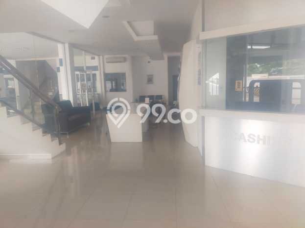 LOKASI STRATEGIS! Ruko For Rent di Lakarsantri, Luas 1111m2m², Kawasan Bisnis LOKASI STRATEGIS! Ruko For Rent di Lakarsantri, Luas 1111m2m², Kawasan Bisnis