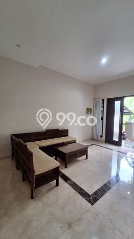 Disewakan Rumah Murah di Sukomanunggal Surabaya Punya 5 KT Disewakan Rumah Murah di Sukomanunggal Surabaya Punya 5 KT