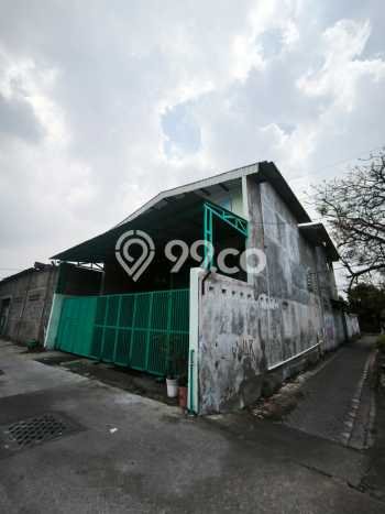 Ruko Dijual Lokasi Stratagis di Tandes Surabaya Cocok untuk Investasi Ruko Dijual Lokasi Stratagis di Tandes Surabaya Cocok untuk Investasi