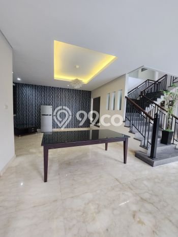 Rumah Kontrakan Surabaya LT 416m2 LB 500m2 Area Sukomanunggal Rumah Kontrakan Surabaya LT 416m2 LB 500m2 Area Sukomanunggal