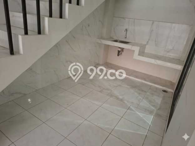 Jual Rumah Favorit Siap Huni LB 155m2 di Wiyung, Surabaya Jual Rumah Favorit Siap Huni LB 155m2 di Wiyung, Surabaya