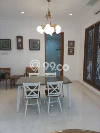 Rumah Disewakan Surabaya LT 375m2 LB 340m2 Area Pakuwon Indah Rumah Disewakan Surabaya LT 375m2 LB 340m2 Area Pakuwon Indah