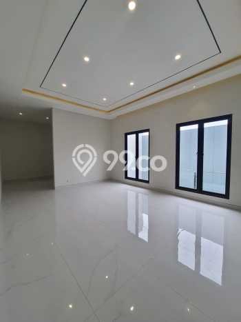 Ready to Use! Premium House LT 210m2 Desain Elegan di Citraland Ready to Use! Premium House LT 210m2 Desain Elegan di Citraland