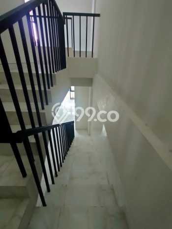 Jual Rumah Favorit Siap Huni LB 155m2 di Wiyung, Surabaya Jual Rumah Favorit Siap Huni LB 155m2 di Wiyung, Surabaya