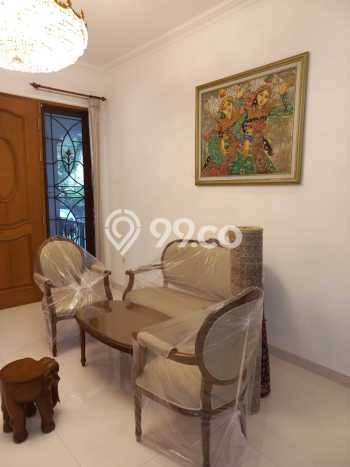 Rumah Disewakan Surabaya LT 375m2 LB 340m2 Area Pakuwon Indah Rumah Disewakan Surabaya LT 375m2 LB 340m2 Area Pakuwon Indah
