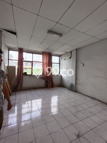 Ruko Strategis di Penjaringan, Luas 228m2m², Jalan Utama, Area Bisnis Aktif Ruko Strategis di Penjaringan, Luas 228m2m², Jalan Utama, Area Bisnis Aktif