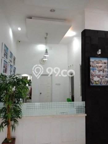 Rumah Luxury Modern Tanpa Renovasi di Rawamangun Jakarta Timur Rumah Luxury Modern Tanpa Renovasi di Rawamangun Jakarta Timur