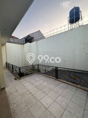 Rumah Harga Nego 5 Kamar Tidur di Tebet, Keamanan 24 Jam, Jakarta Selatan Rumah Harga Nego 5 Kamar Tidur di Tebet, Keamanan 24 Jam, Jakarta Selatan