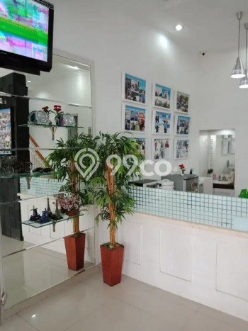 Rumah Luxury Modern Tanpa Renovasi di Rawamangun Jakarta Timur Rumah Luxury Modern Tanpa Renovasi di Rawamangun Jakarta Timur
