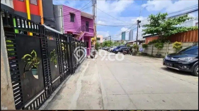 Kost Dijual Lokasi Cempaka Putih, Jakarta Pusat, 13 KT, 11 KM, 400m2 Kost Dijual Lokasi Cempaka Putih, Jakarta Pusat, 13 KT, 11 KM, 400m2