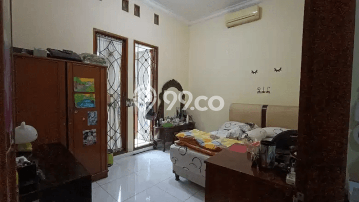 FEATURED! Rumah Asri area Pulogebang, LT 303m² Bangunan 168m² FEATURED! Rumah Asri area Pulogebang, LT 303m² Bangunan 168m²