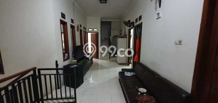 Rumah Elit Modern Siap Huni di Rawamangun Jakarta Timur Rumah Elit Modern Siap Huni di Rawamangun Jakarta Timur