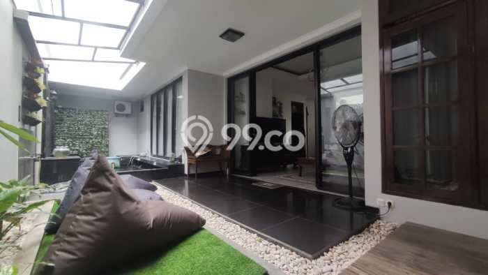 Dijual Rumah Mewah Exclusive di Duren Sawit, Jakarta Timur Dijual Rumah Mewah Exclusive di Duren Sawit, Jakarta Timur