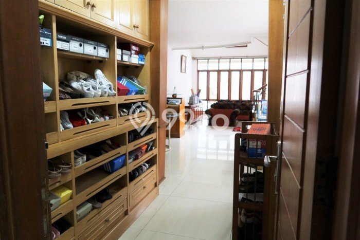 Rumah Elit Modern Siap Huni di Cipinang Jakarta Timur Rumah Elit Modern Siap Huni di Cipinang Jakarta Timur