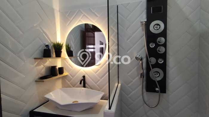 Dijual Rumah Mewah Exclusive di Duren Sawit, Jakarta Timur Dijual Rumah Mewah Exclusive di Duren Sawit, Jakarta Timur