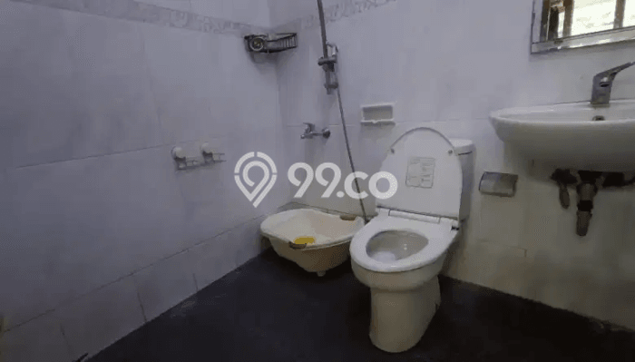 FEATURED! Rumah Asri area Pulogebang, LT 303m² Bangunan 168m² FEATURED! Rumah Asri area Pulogebang, LT 303m² Bangunan 168m²