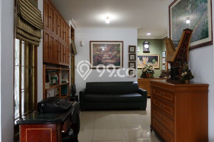 Rumah Elit Modern Siap Huni di Cipinang Jakarta Timur Rumah Elit Modern Siap Huni di Cipinang Jakarta Timur